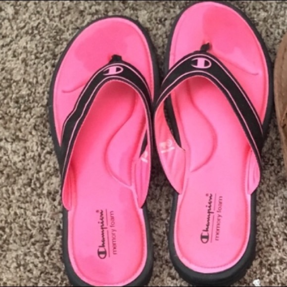 champion flip flops pink
